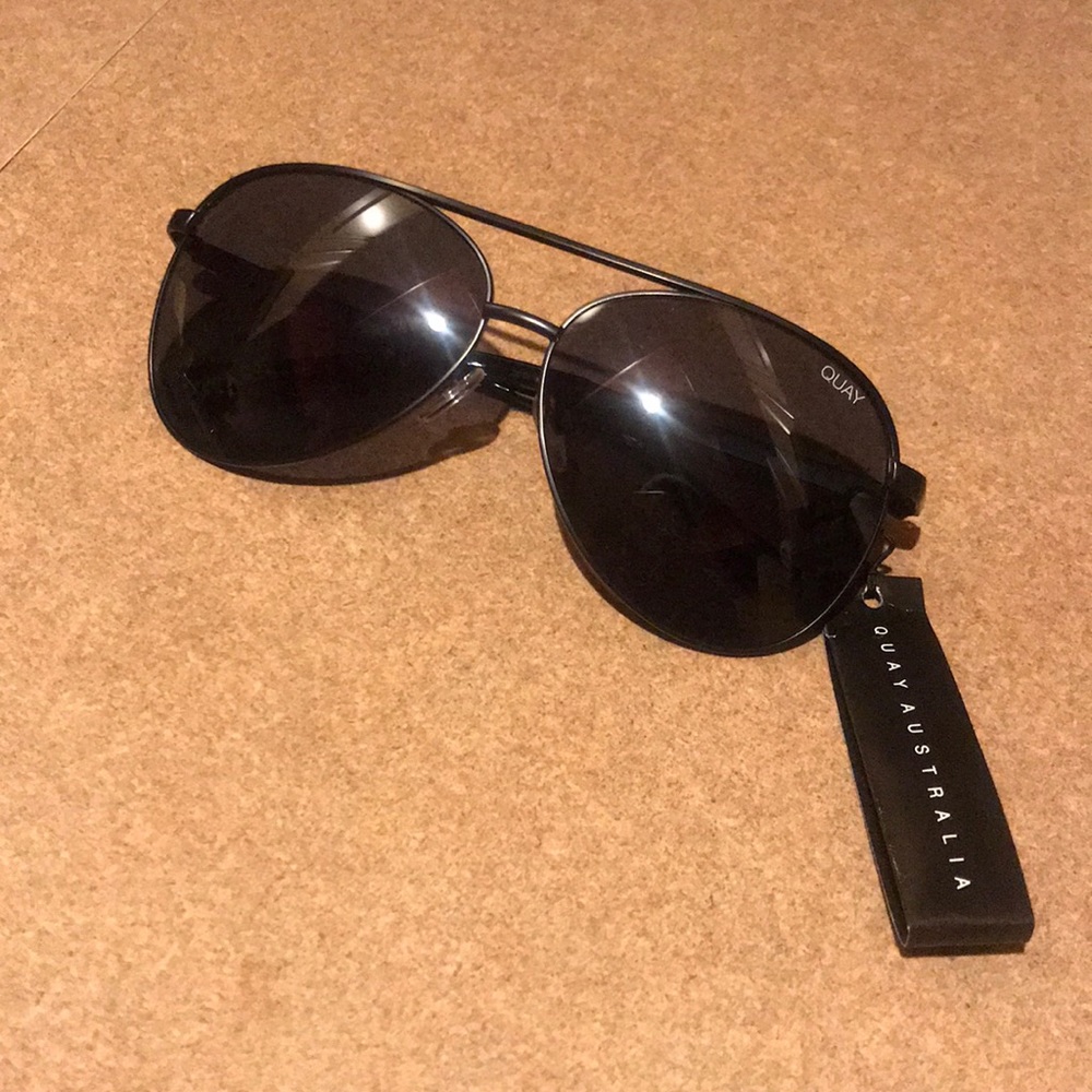 Quay High Key Aviator Sunglasses - Black